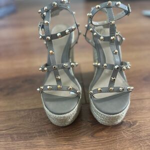 NWT Missguided Dome Stud Jute Wedge - 6